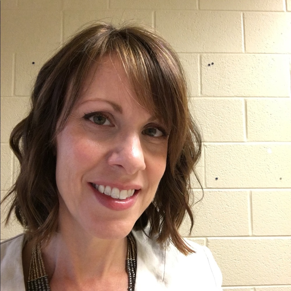 Meet your Posher, Lisa